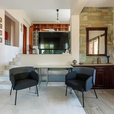 Apartment Large Near Potamos Epanomi