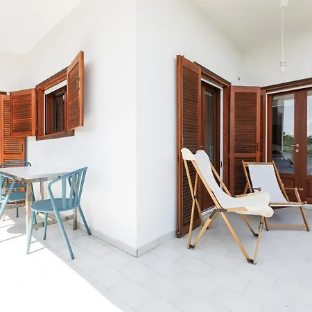 Large Near Potamos Apartment *