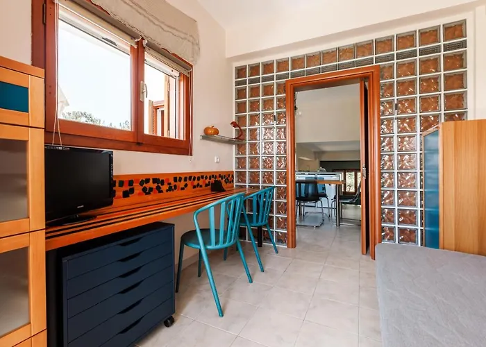 Apartman Large Near Potamos *